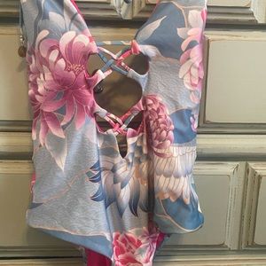 Isabella rose one piece swimsuit